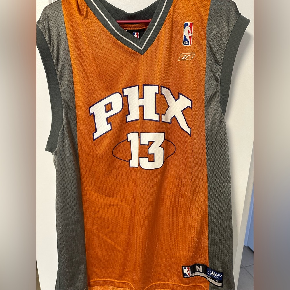 Men’s Reebok Medium Steve Nash Phoenix Suns Jersey.